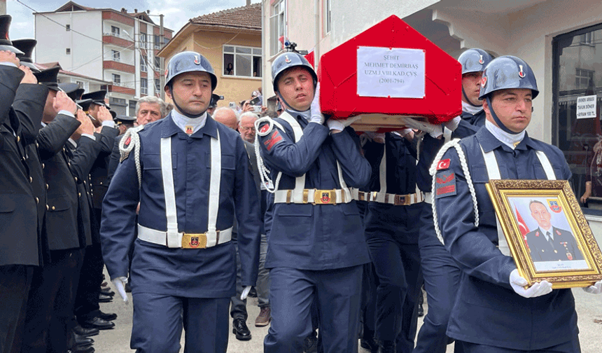 Eskişehir’de şehit olan uzman çavuş Samsun’da toprağa verildi