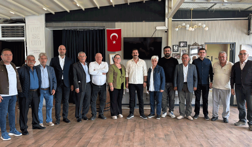 Han, İnönü ve Mahmudiye'de yüzlerce CHP üyesi istifa etti!