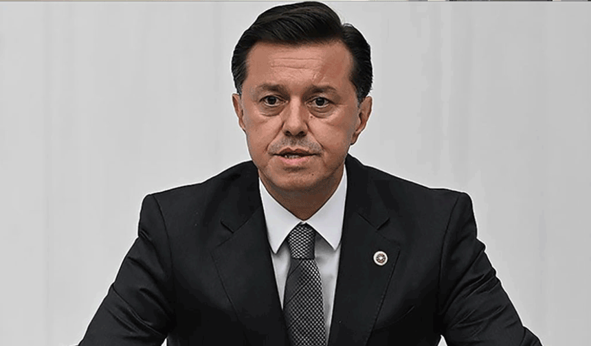 Hatipoğlu: “Dün destek verdikleri isimleri suçluyor, alkışladıklarını inkâr ediyorlar”