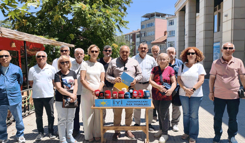 İYİ Parti Odunpazarı’ndan Köprübaşı ve Deliklitaş bölgesi için çağrı: “Yönetenler makamda değil, sokakta olmalı”