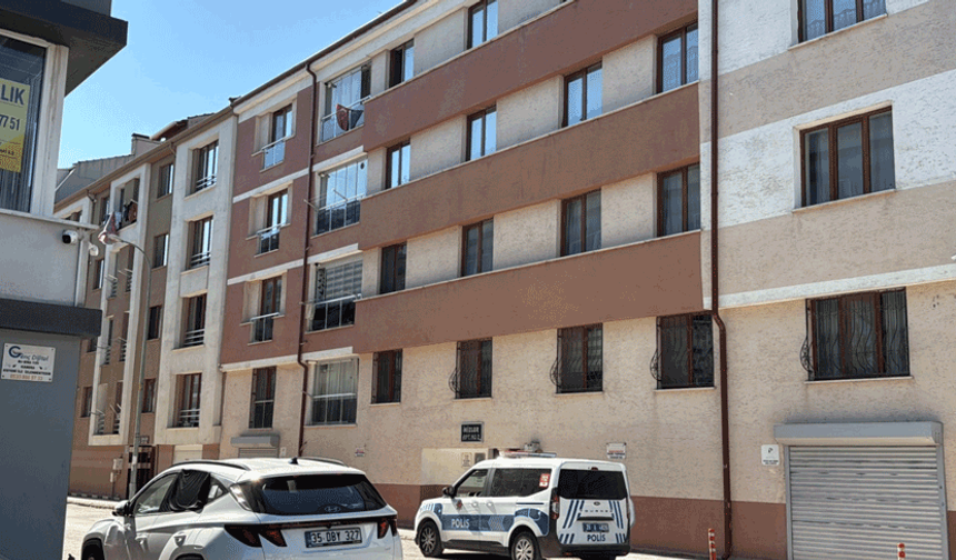 Kötü kokuların geldiği dairede acı manzara: Eskişehir’de yaşlı adam ölü bulundu
