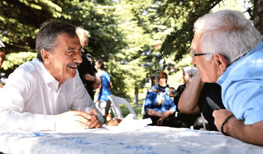 Ataç: “Her yaştan yurttaşımızın hayatına dokunan projeler üretmeye devam edeceğiz”