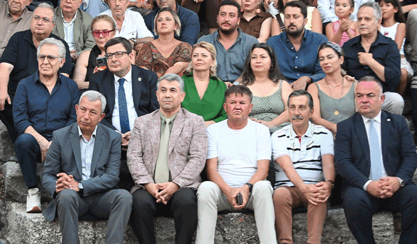 Başkan Ataç’tan Troya Festivali’nde barış ve sanat vurgusu