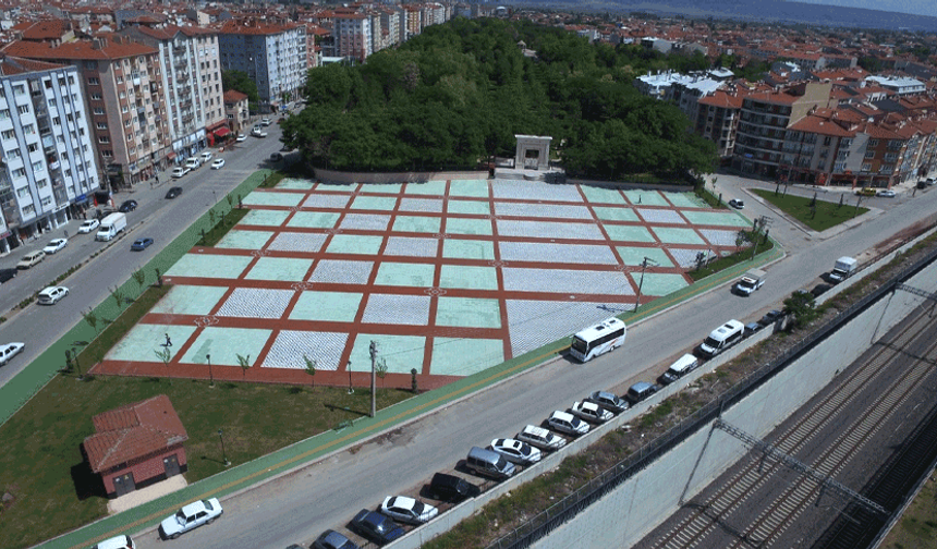 Büyükşehir’den Cumhuriyet Meydanı kararı: Festival ve ticari etkinliklere izin verilmeyecek