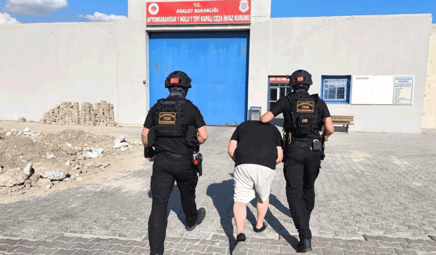 Cumhurbaşkanı Erdoğan'a suikast timinde bulunan FETÖ firarisine yardım eden şahıs tutuklandı