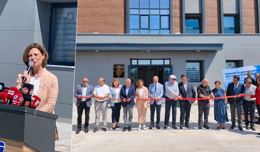 Eskişehir’de Afet Koordinasyon ve Lojistik Merkezi ile Sofra 26 hizmete açıldı!