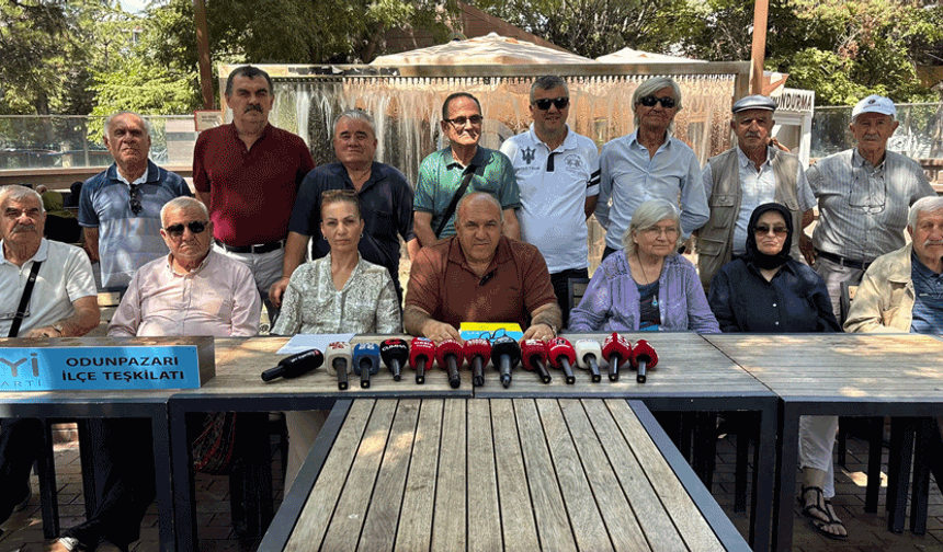 Gürol Yer’den okul kayıtları çıkışı: “Kayıt parası borsası almış başını gitmekte”