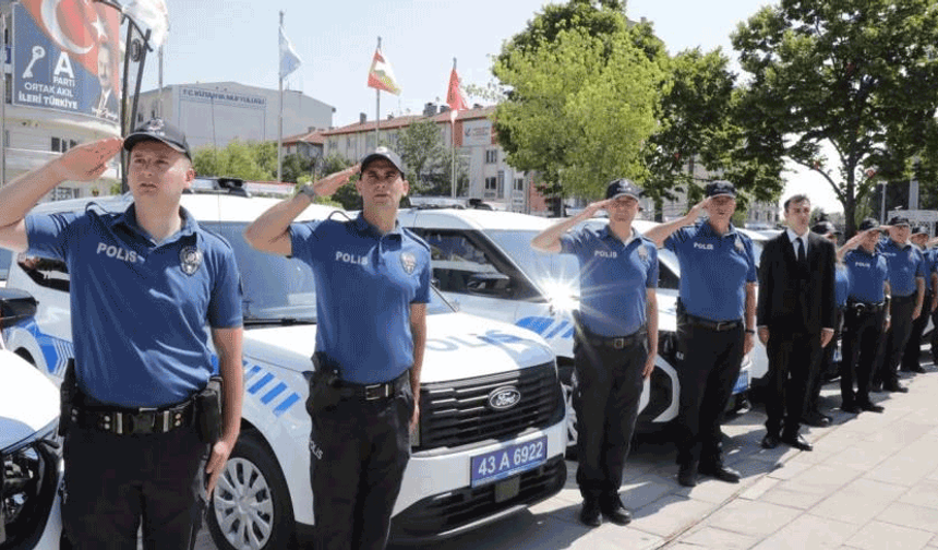 Kütahya Emniyet Teşkilatına 37 yeni hizmet aracı