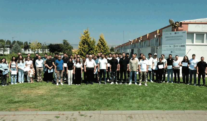 MEGEM’de 50. dönem gururu: 67 kursiyer iş hayatına adım attı