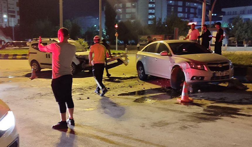 Muş'ta trafik kazası: 2 yaralı
