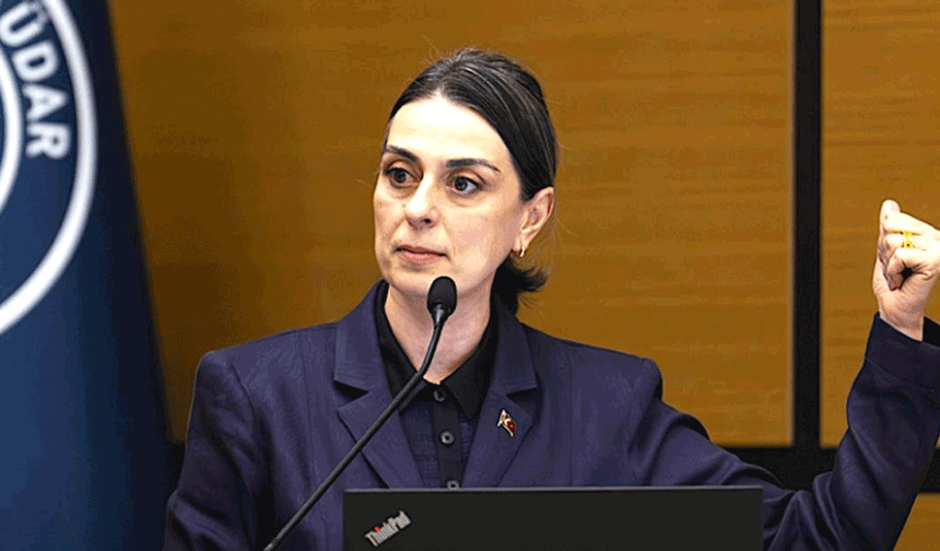 Üsküdar Belediye Başkanı Sinem Dedetaş görevinden uzaklaştırıldı