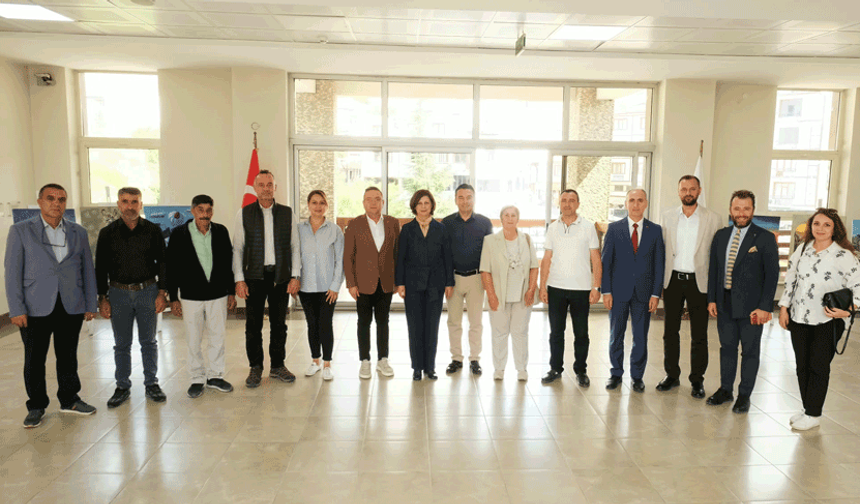 Başkan Ünlüce’den Başkan Dökmeci’ye ziyaret
