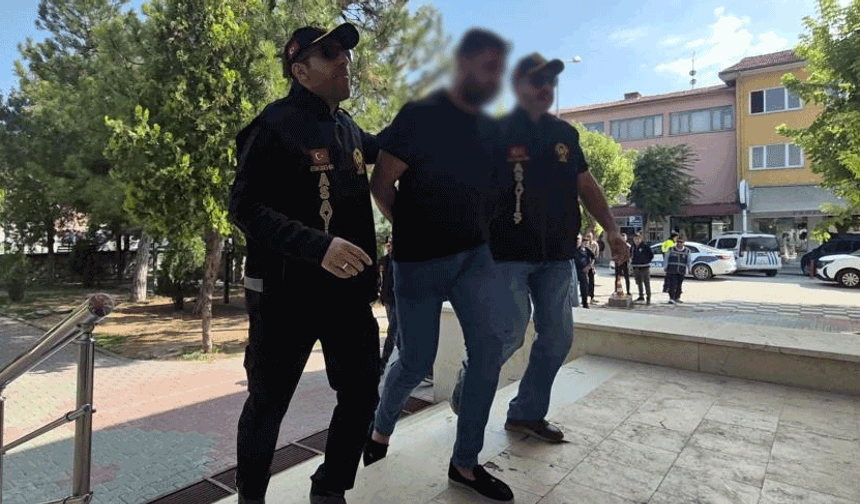 Eskişehir'deki oto galerici gencin ölümüyle ilgili 3 şüpheli adliyeye sevk edildi