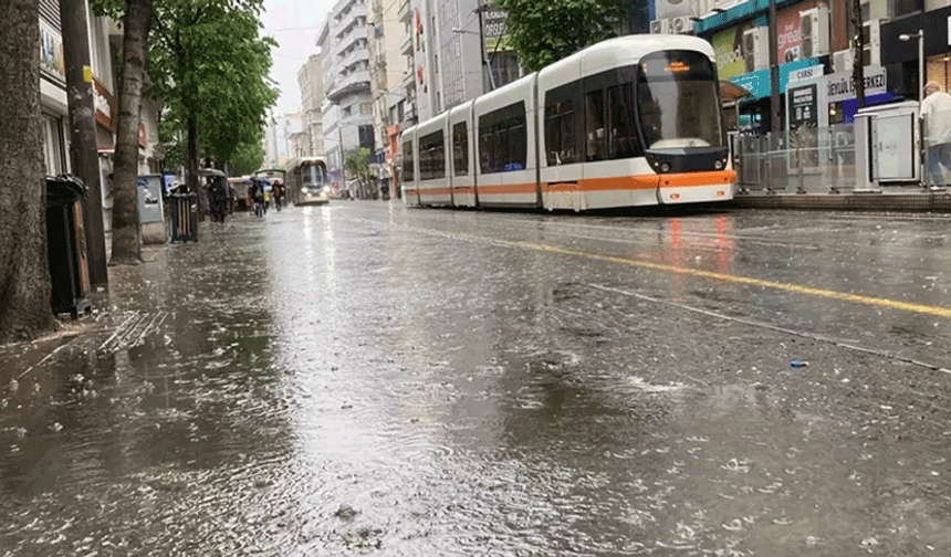 Eskişehir’e yeni haftada yağış geliyor, sıcaklıklar düşüyor