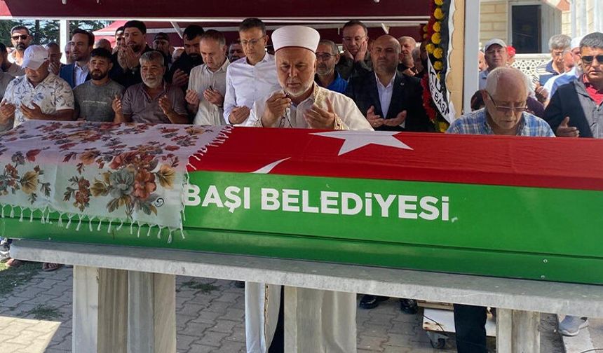 Girne'deki gemi kazasında hayatını kaybeden Elmas Demir son yolculuğuna uğurlandı