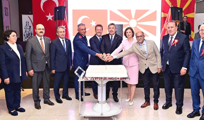 Kuzey Makedonya'nın bağımsızlık günü Anadolu'da ilk kez Eskişehir'de kutlandı