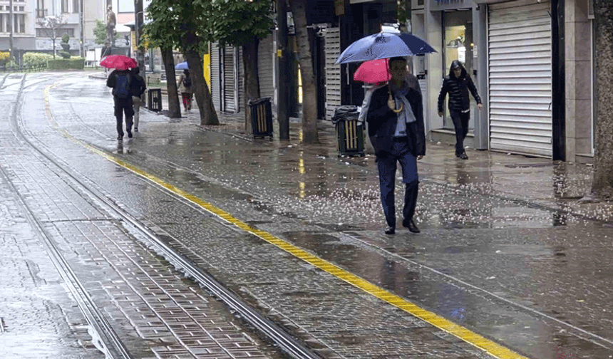 Meteoroloji uyardı: Eskişehir'e sağanak yağış geliyor, 2 gün sürecek