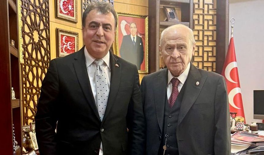 Ayhan Sezer, Bahçeli ile bir araya geldi