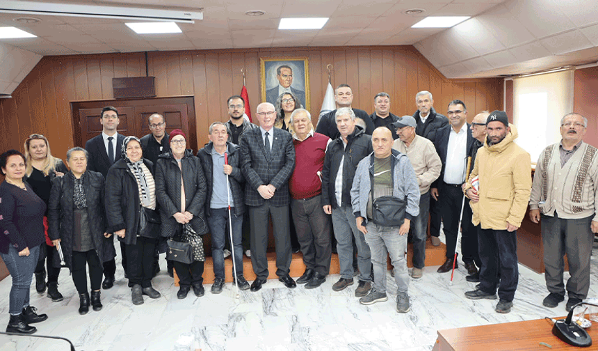 Başkan Kazım Kurt engelli dernekleriyle bir araya geldi