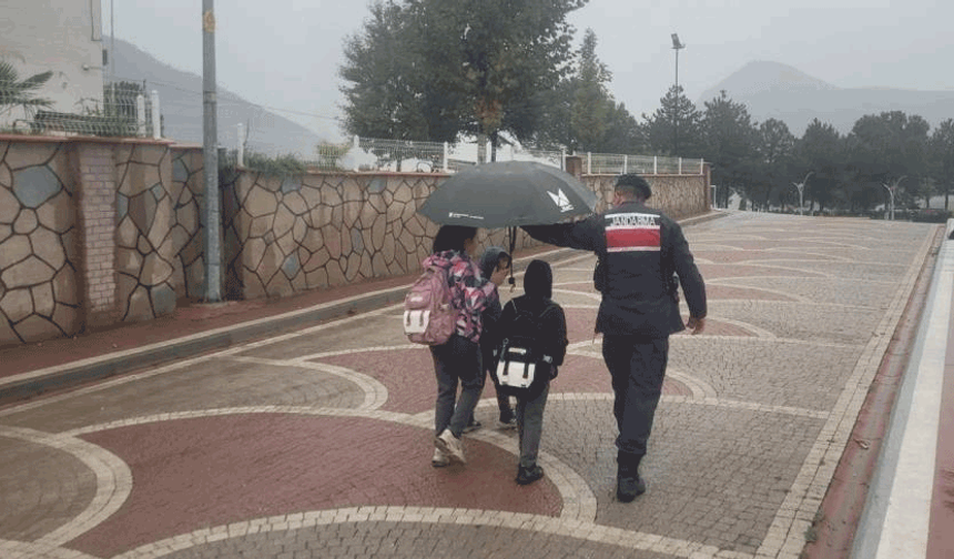 Bilecik'te 14 okul çevresi kontrol edildi