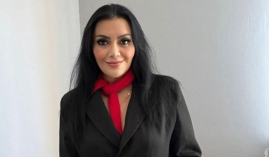 CHP İl Kadın Kolları Başkanı Yasemin Güvenç istifa etti