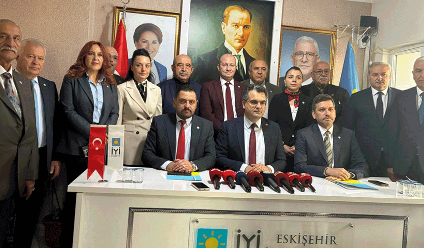 İYİ Partili Burak Dalgın Eskişehir’de konuştu: Asgari ücret zammı üç ayda eriyip gidiyorsa onun hayrı olmaz