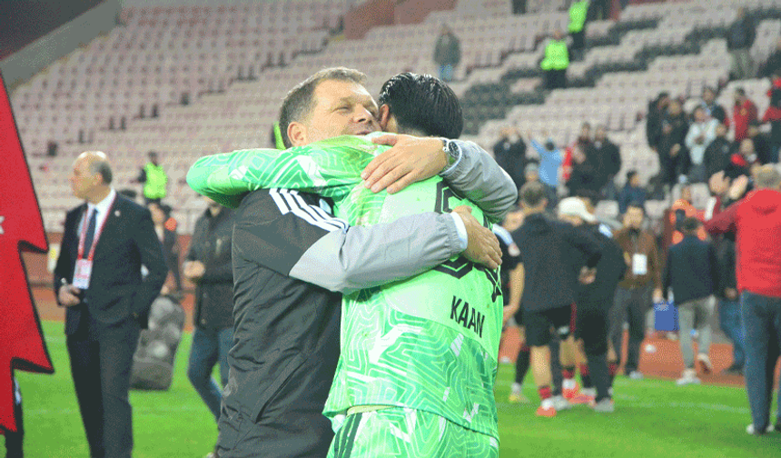 Kaan Çinkaya, Eskişehirspor kalesinde güven verdi