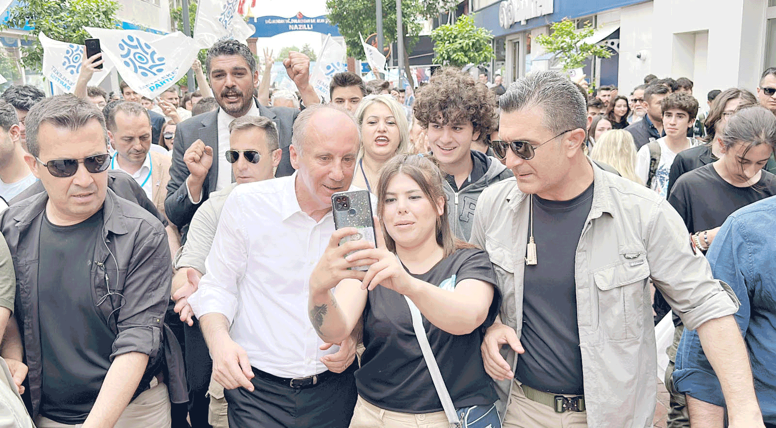 otur-yerine-artik-muharrem-nazim-aydin1