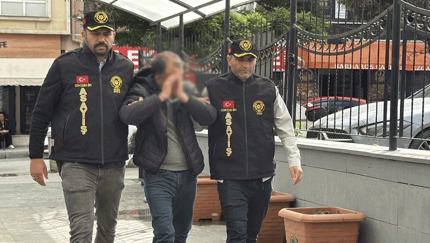 Eskişehir’de 9 yıldır firari olan ve 25 yıl hapis cezası ile aranan şahıs yakalandı