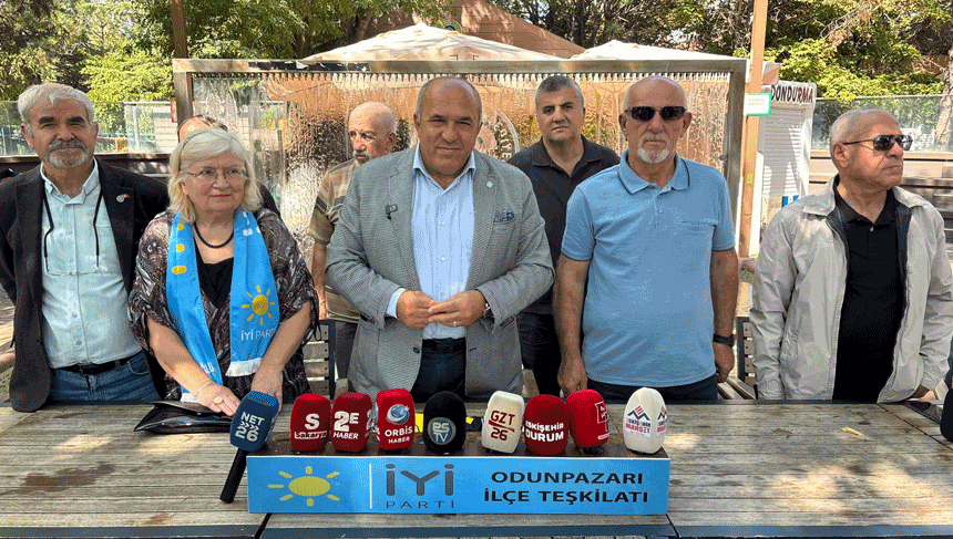İYİ Parti Odunpazarı İlçe Başkanı Gürol Yer: “Esnafın yalnızlığı artık çok net”
