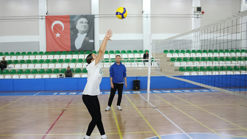 Başkan Ataç: "Bize olan güveninizi boşa çıkarmıyoruz, sporla dolu gelecek inşa ediyoruz"