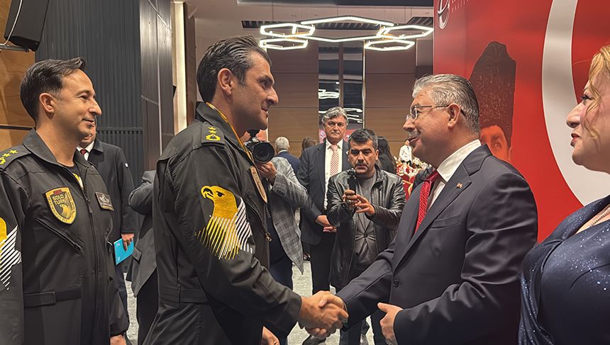Eskişehir’de Cumhuriyet’in 103. yılı resepsiyonla kutlandı